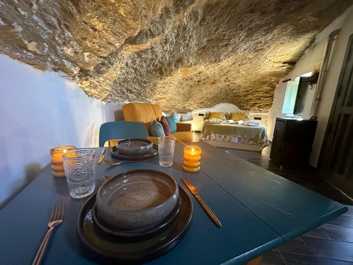 Tajito Romano Setenil De Las Bodegas Exterior photo